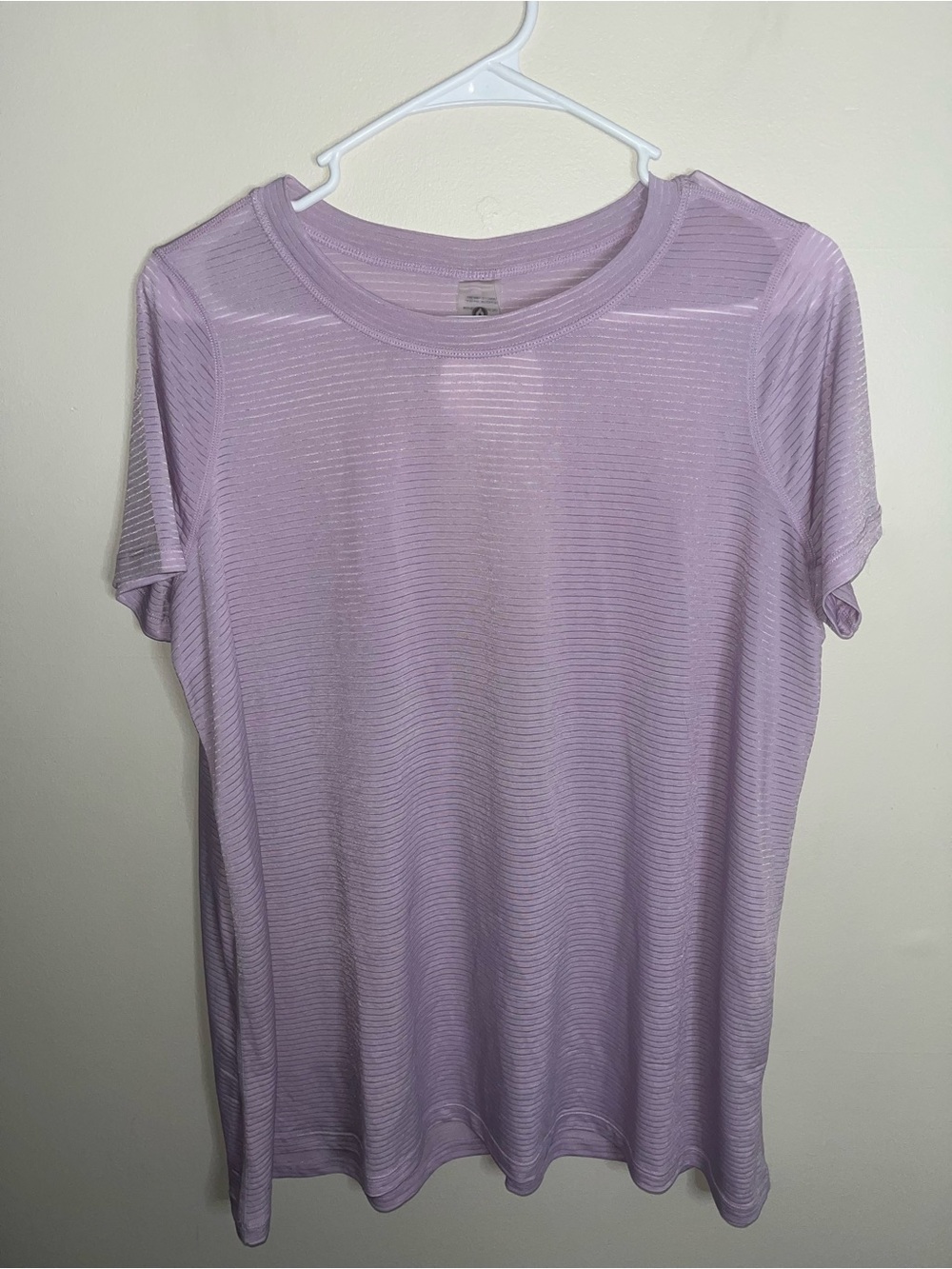 Mono B Women’s Purple Short Sleeve Athletic Top Yoga Size S NWT Open Back